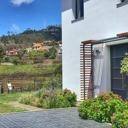 Lucilia's House Hébergement de vacances Calheta (Madeira)