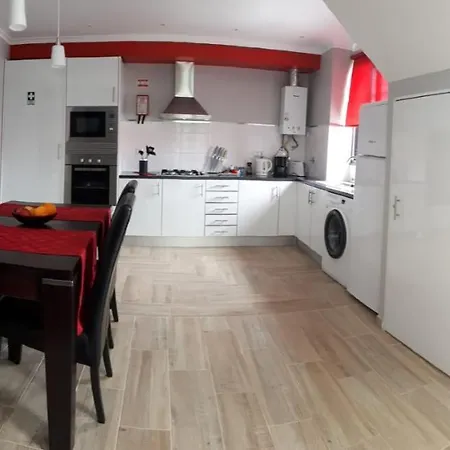 Lucilia's House Semesterbostad